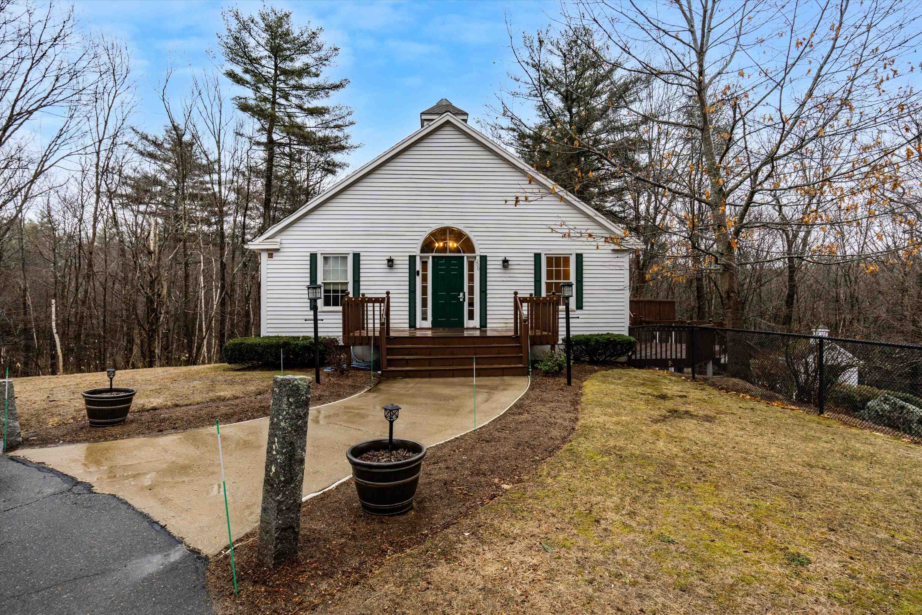 242 Villager Road Chester, NH 03036 - Photo 42 of 47