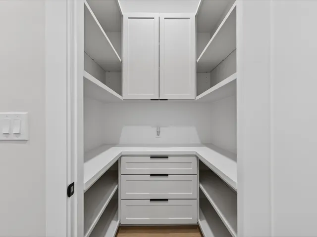 $2,265,000 | 2808 Quenby Avenue, West University Place, TX 77005