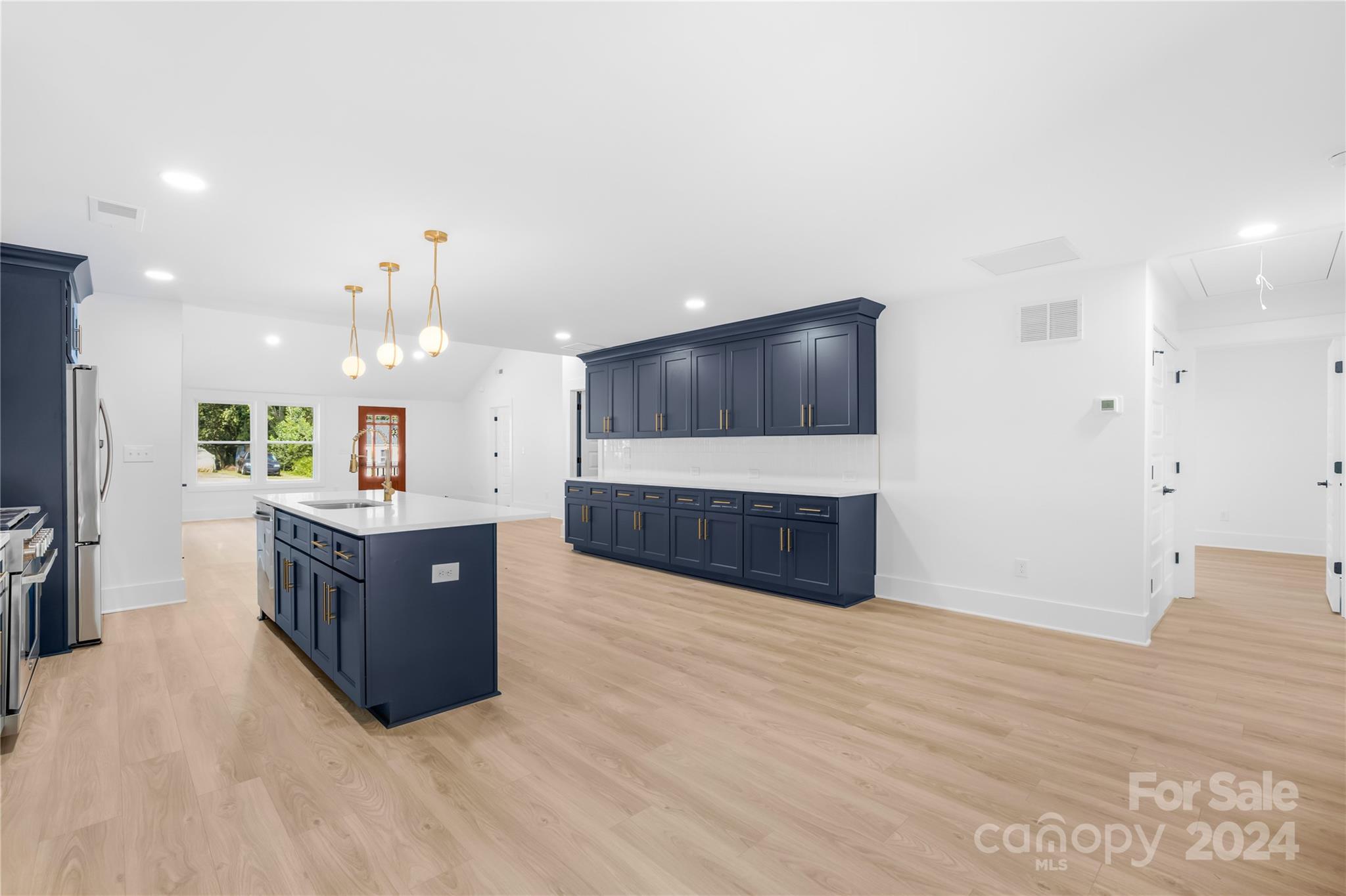 1833 Garibaldi Avenue Charlotte, NC 28208 - Photo 7 of 35