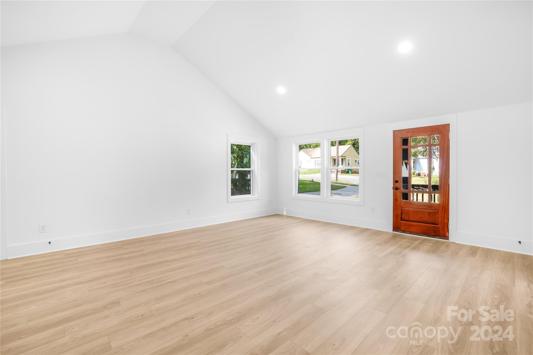 1833 Garibaldi Avenue Charlotte, NC 28208 - Photo 8 of 35