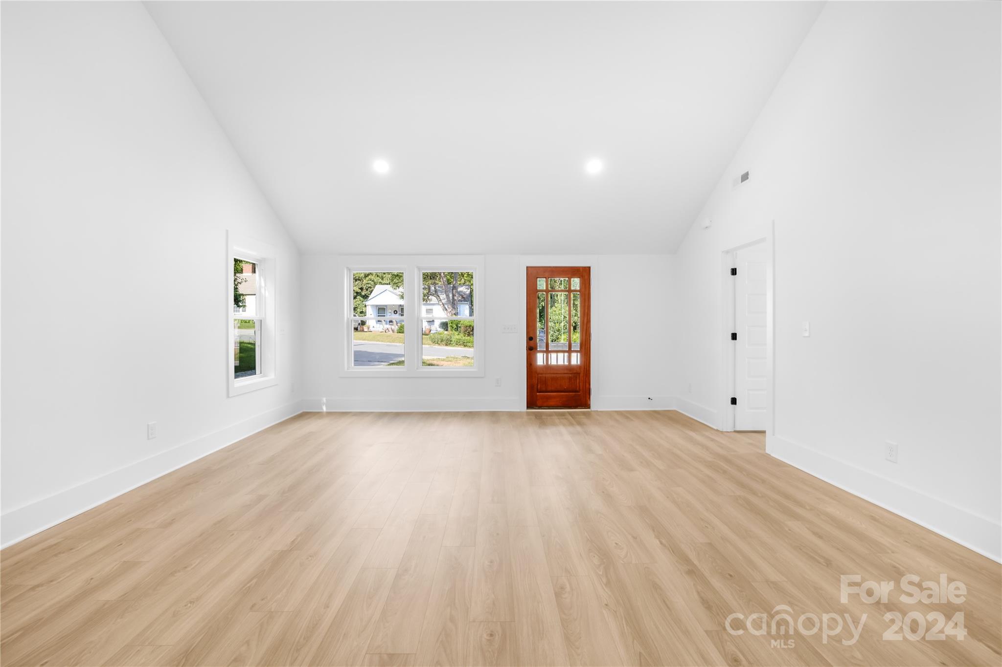 1833 Garibaldi Avenue Charlotte, NC 28208 - Photo 9 of 35