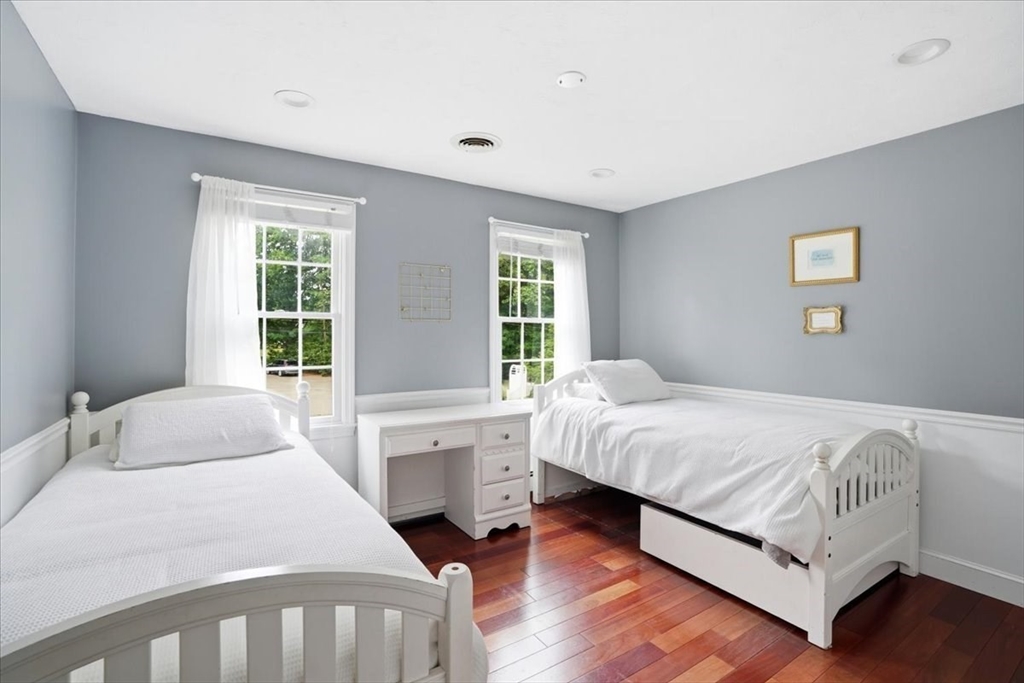 85 Maple Avenue Hanover, MA 02339 - Photo 22 of 41