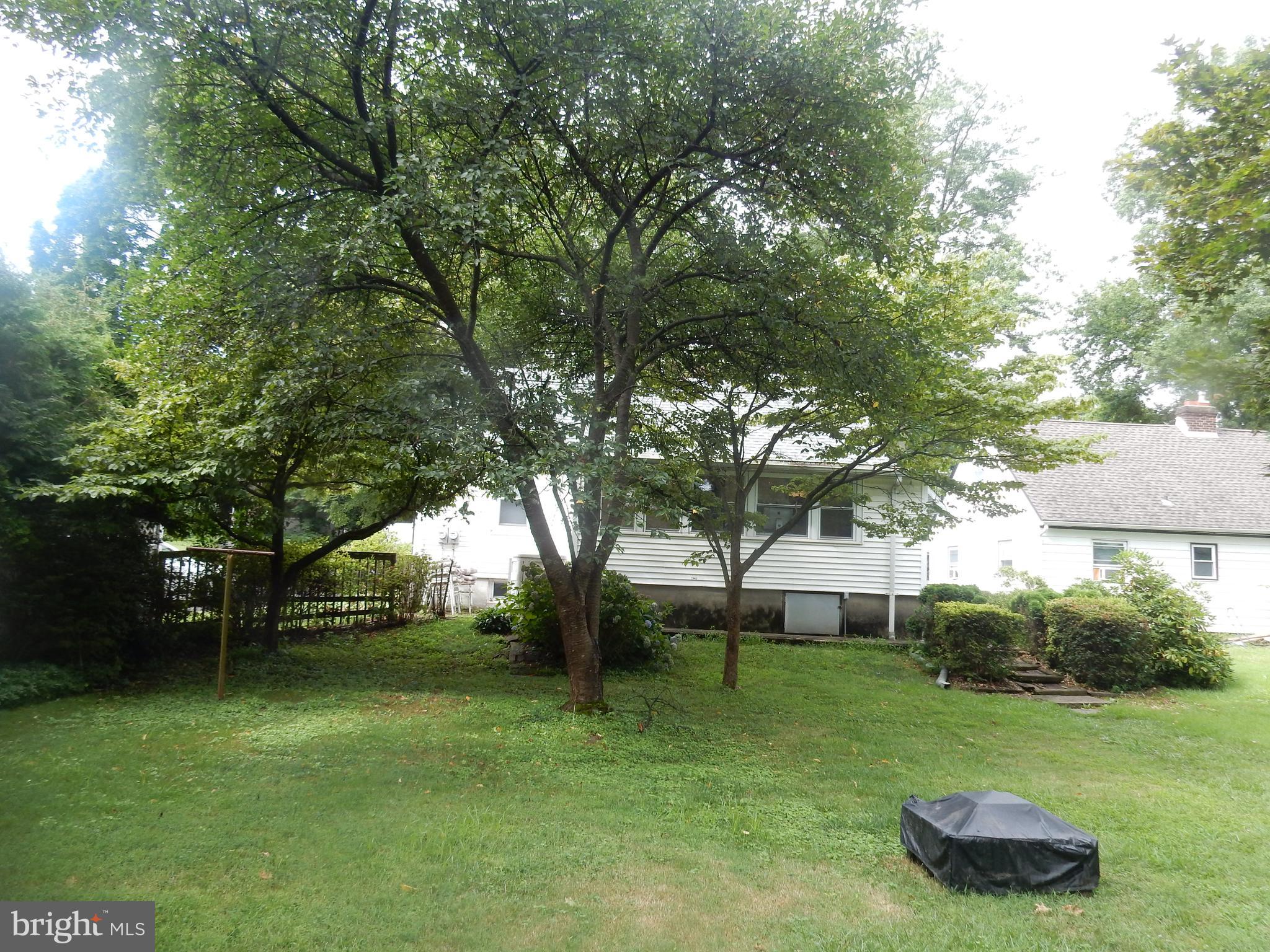 318 Wilson Road Hatboro, PA 19040 - Photo 4 of 11 Gallery Image 4