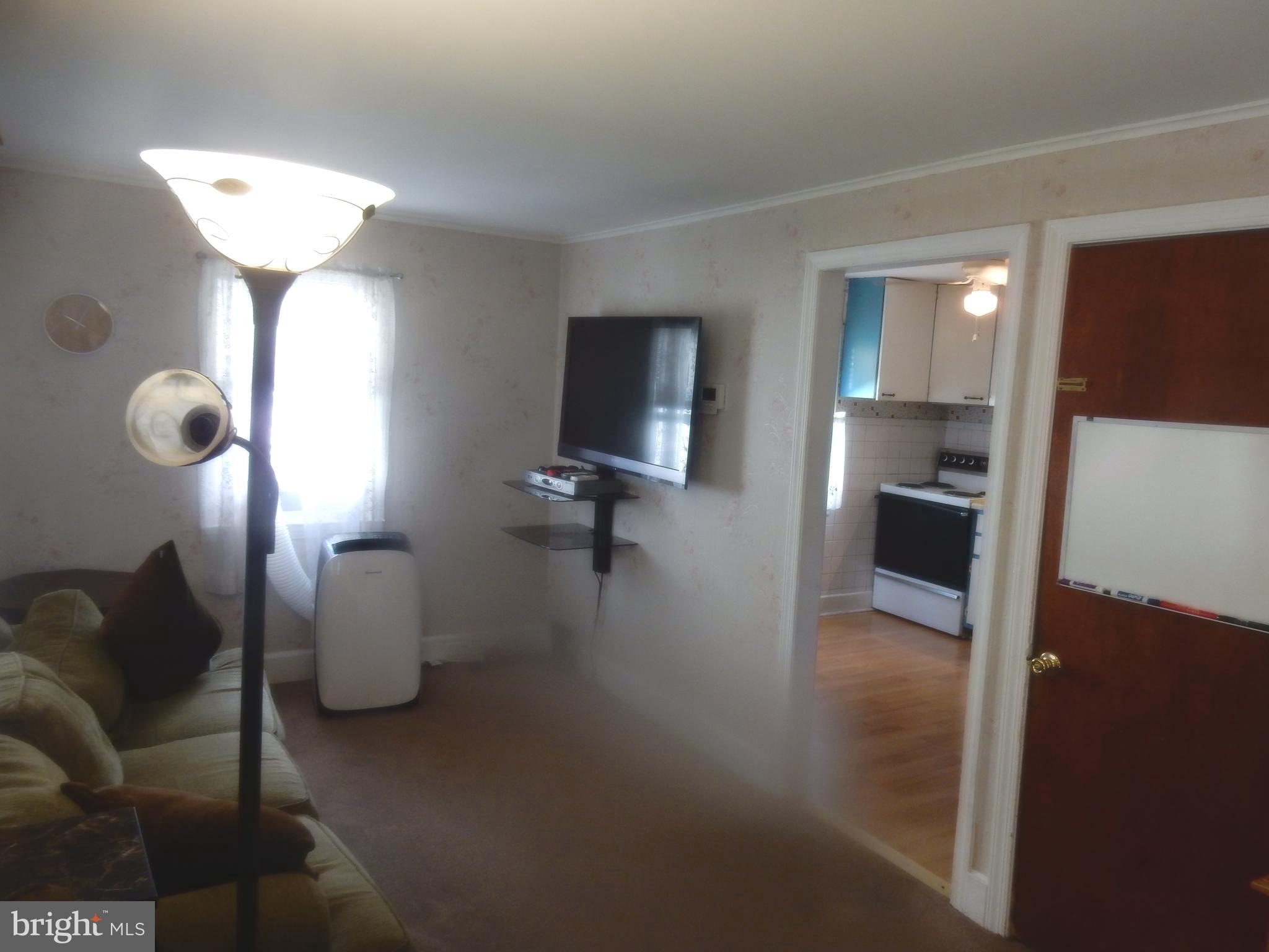 318 Wilson Road Hatboro, PA 19040 - Photo 5 of 11 Gallery Image 5