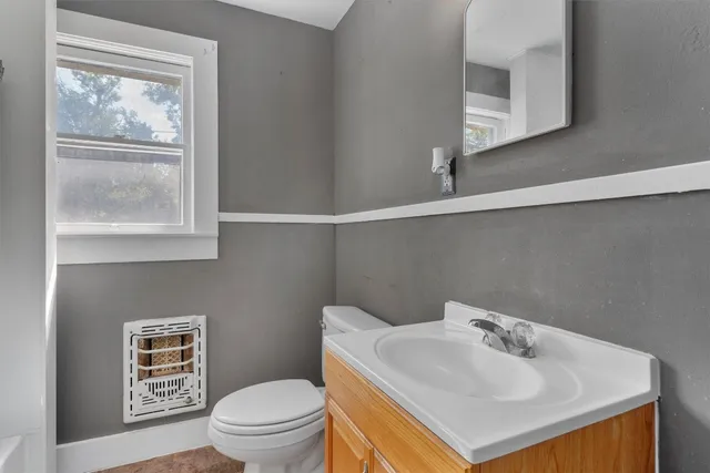 $205,000 | 205 East Broadway Street, Granger, TX 76530