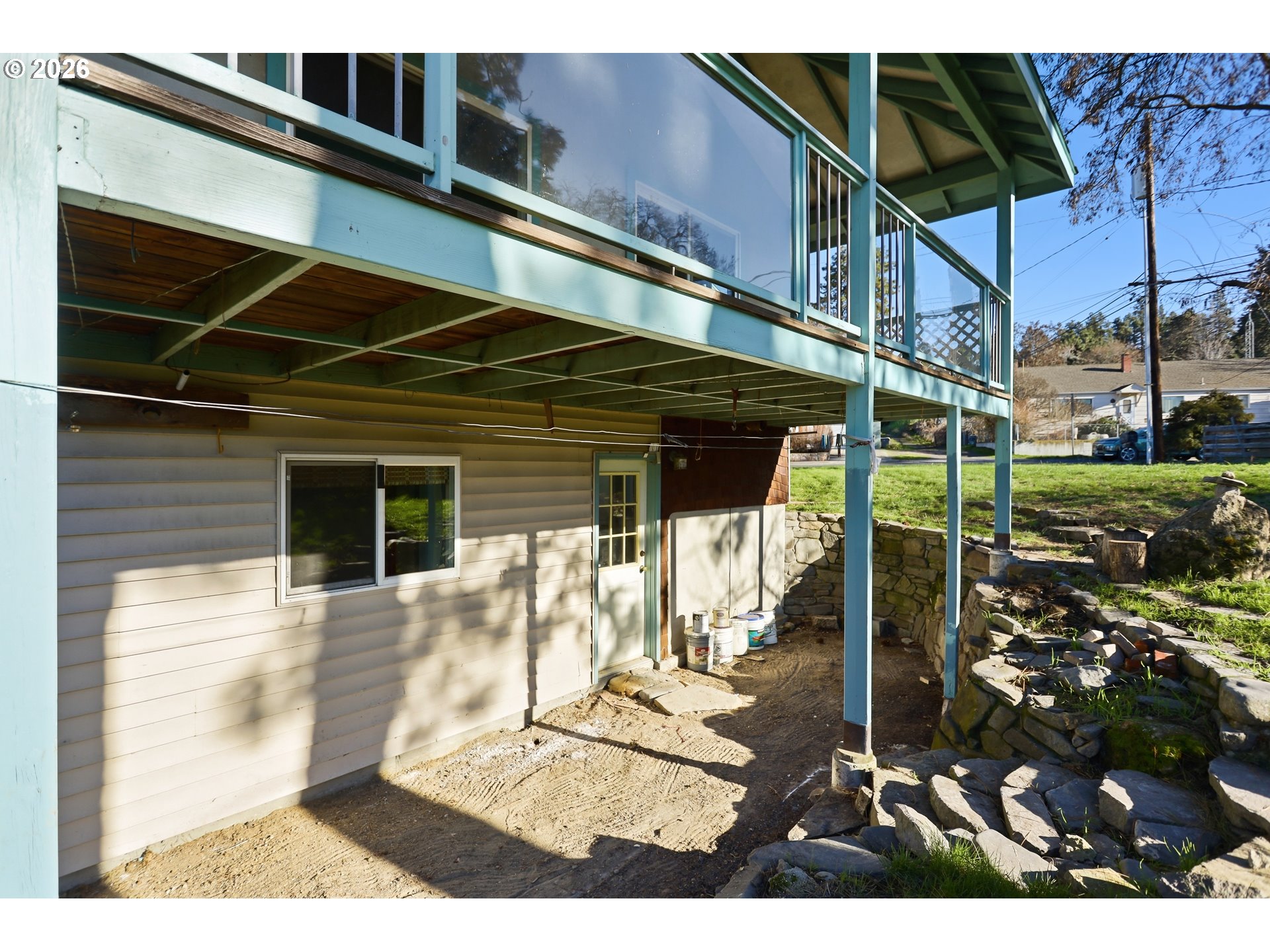 1707 Bridge Street The Dalles, OR 97058 - Photo 36 of 41 a view of a backyard with a small cabin