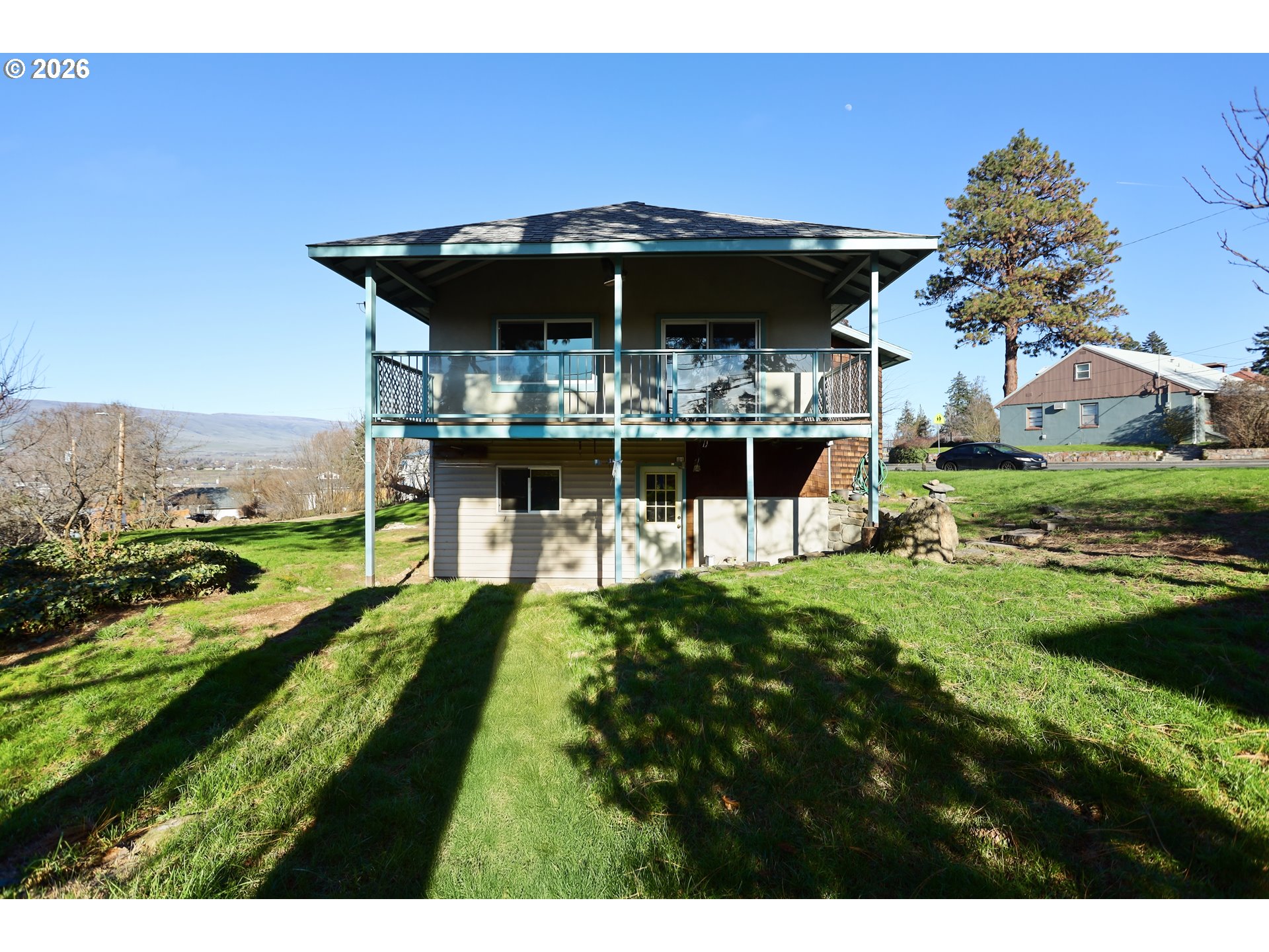 1707 Bridge Street The Dalles, OR 97058 - Photo 38 of 41 a view of house with yard