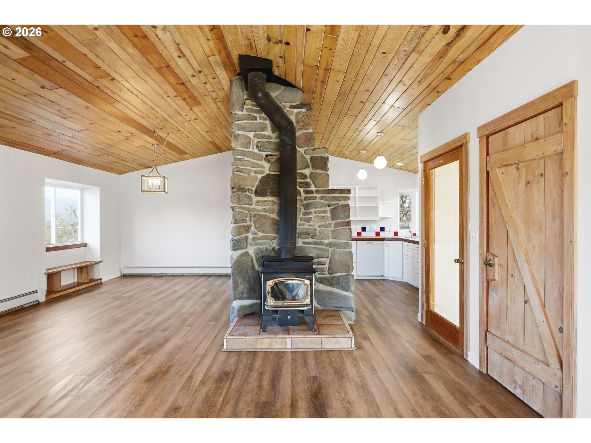 1707 Bridge Street The Dalles, OR 97058 - Photo 7 of 41 a very nice looking room with wooden floor and furniture