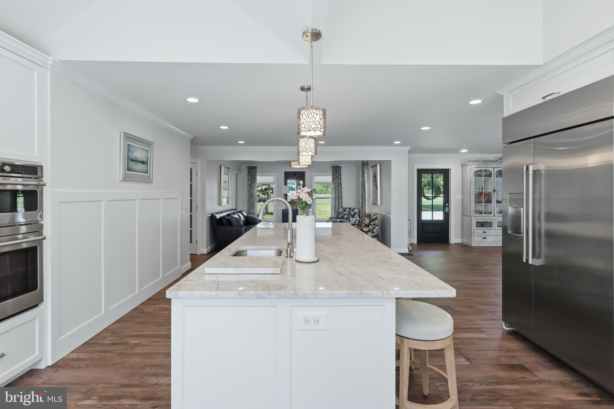 38980 Hodges Road Avenue, MD 20609 - Photo 37 of 98 Custom kitchen with Quartzite counters