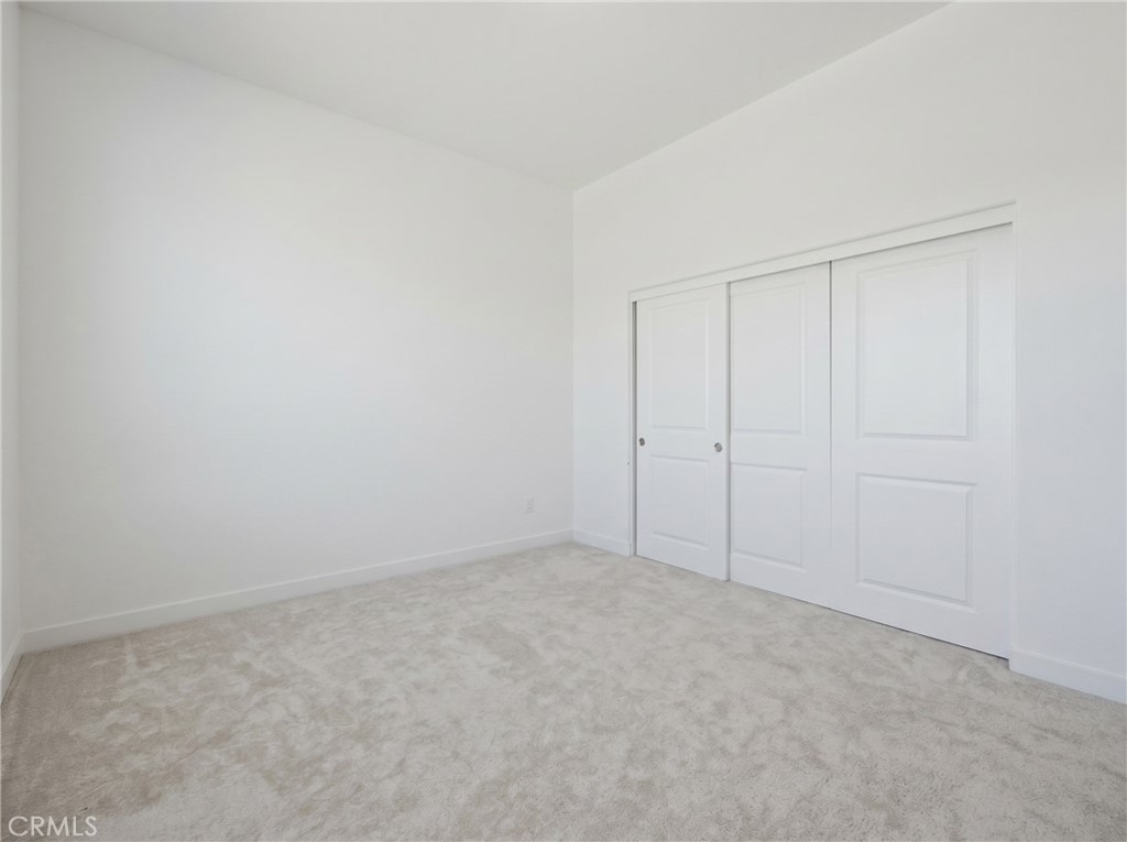 26729 Blue Hls Loop Valencia, CA 91381 - Photo 14 of 51 REMOVED PERSONAL ITEMS WITH AI