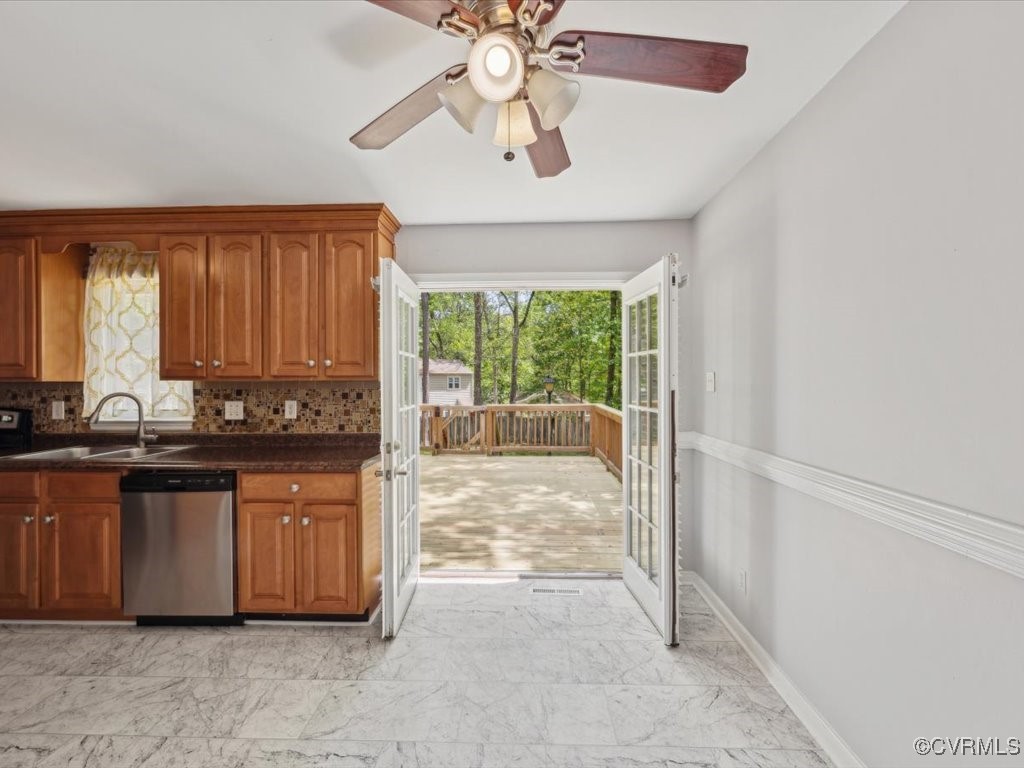 1407 Oldbury Road Midlothian, VA 23113 - Photo 10 of 34 a large white kitchen with a large window