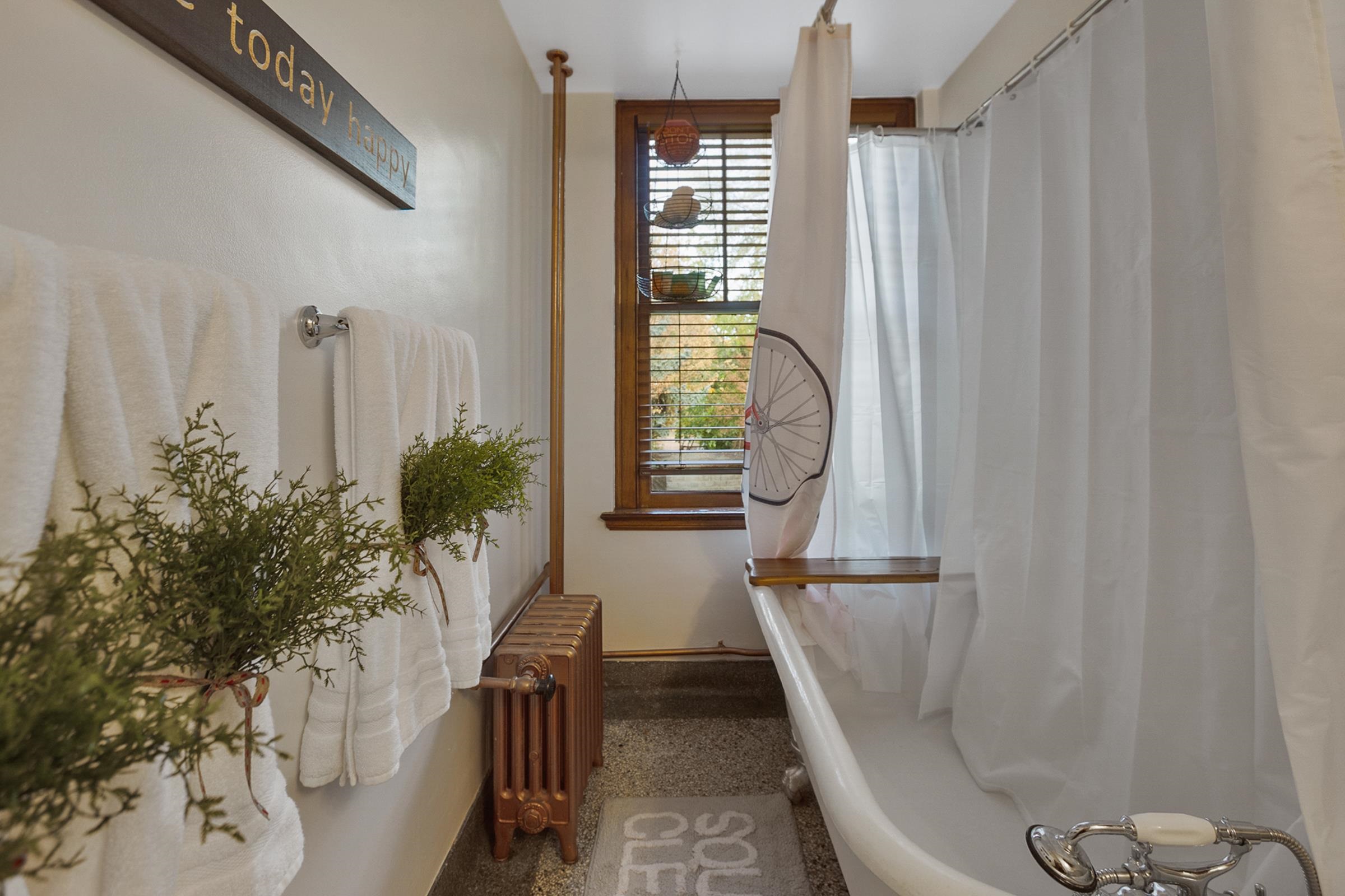 852 North Summit Boulevard, Unit 302 Spokane, WA 99201 - Photo 18 of 30