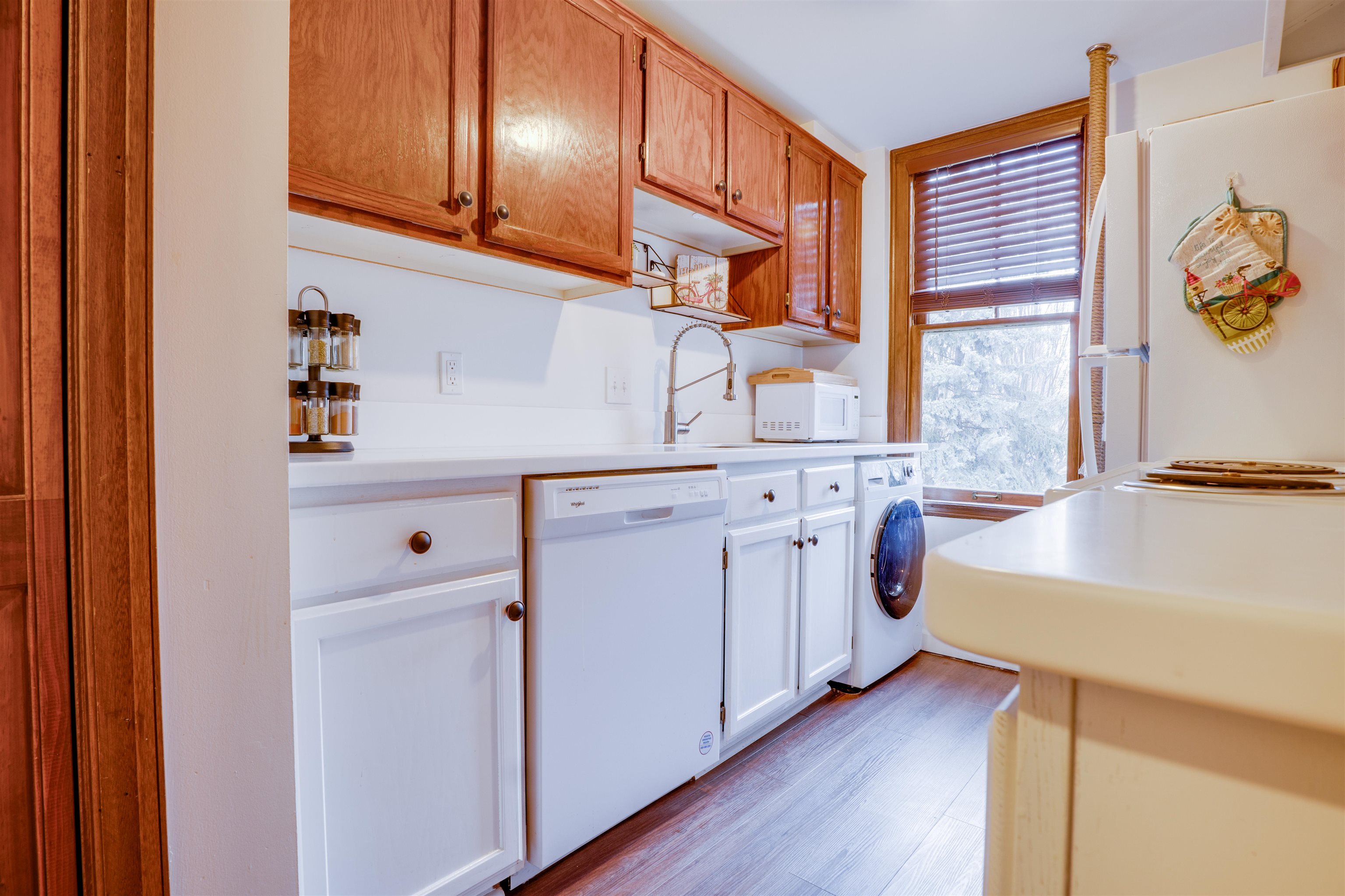 852 North Summit Boulevard, Unit 302 Spokane, WA 99201 - Photo 10 of 30