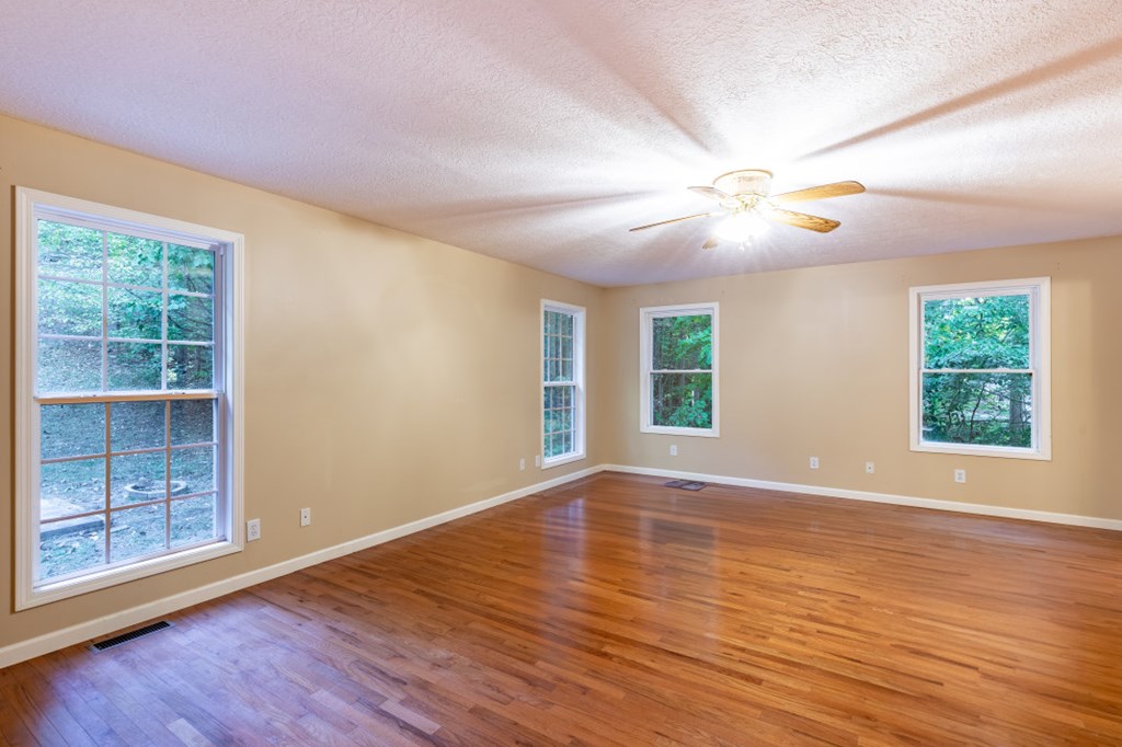 7 Spring Road Blairsville, GA 30512 - Photo 14 of 57 Primary Bedroom