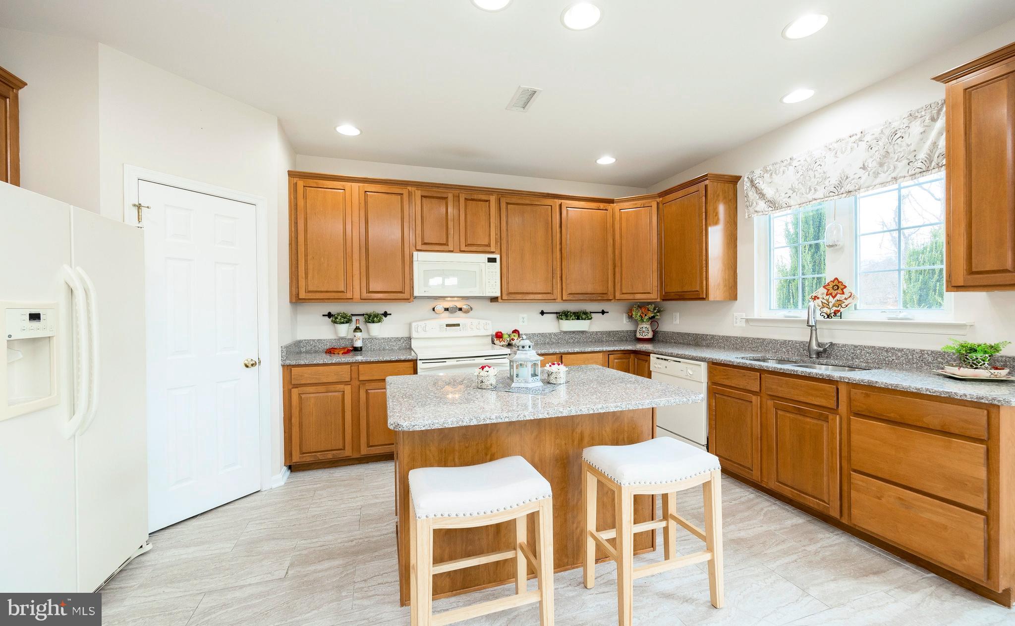 107 Riverside Lane Coatesville, PA 19320 - Photo 11 of 36 Gallery Image 11