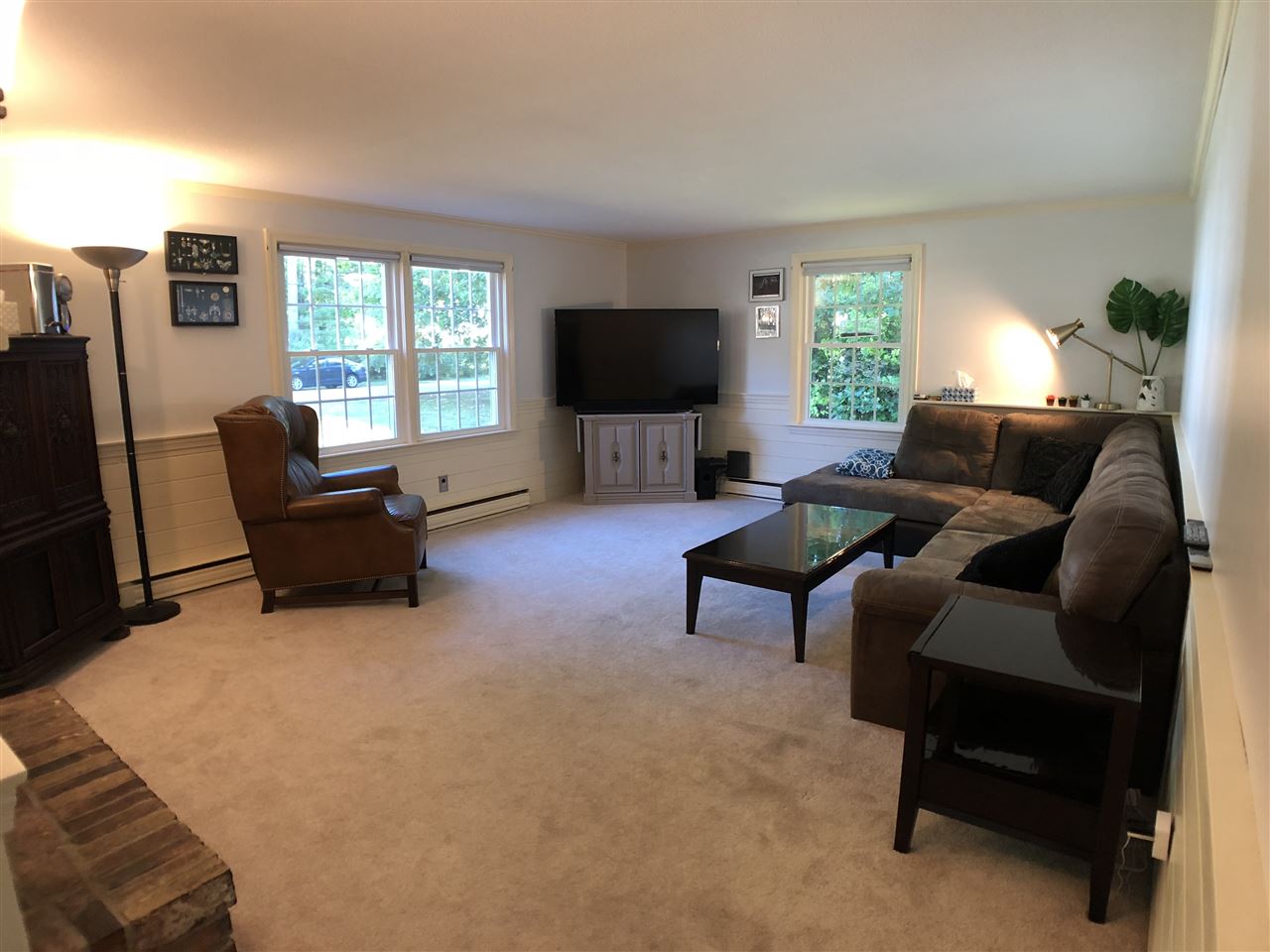 11 Thomas Street Rochester, NH 03867 - Photo 10 of 36