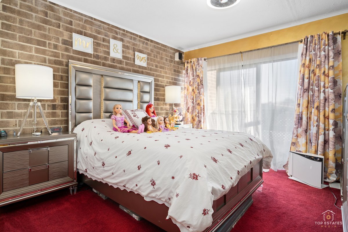 1209 Kenneth Circle Elgin, IL 60120 - Photo 16 of 22