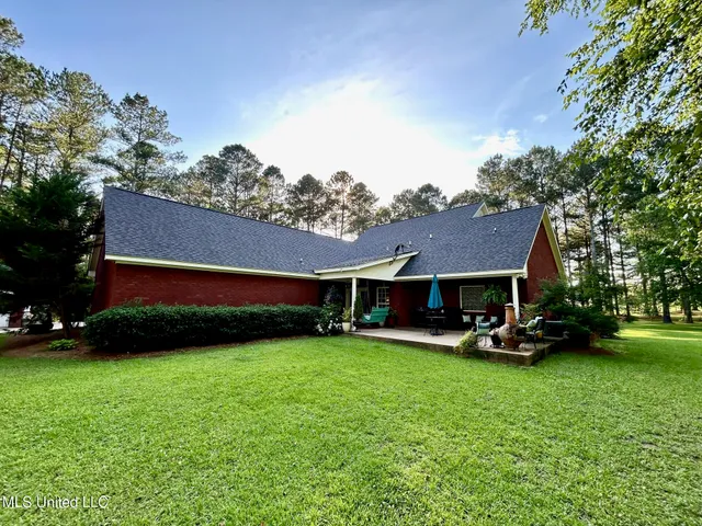 $459,000 | 6520 Pleasant Grove Road, Carthage, MS 39051