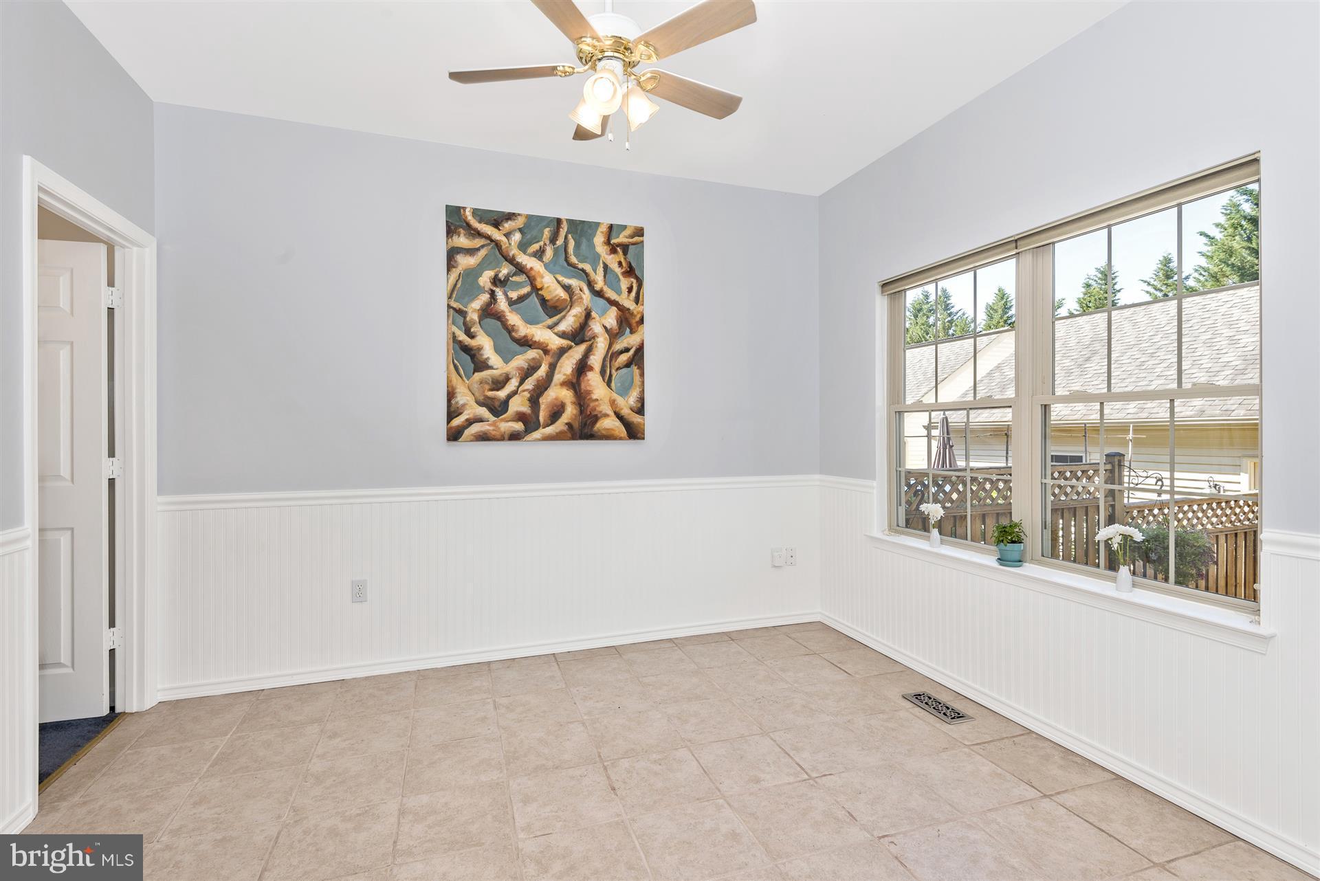 2479 Stoney Creek Road Frederick, MD 21701 - Photo 11 of 29 Cozy family room off the kitchen