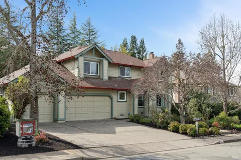 $1,425,000 | 1933 Benton Lane, Novato, CA 94945