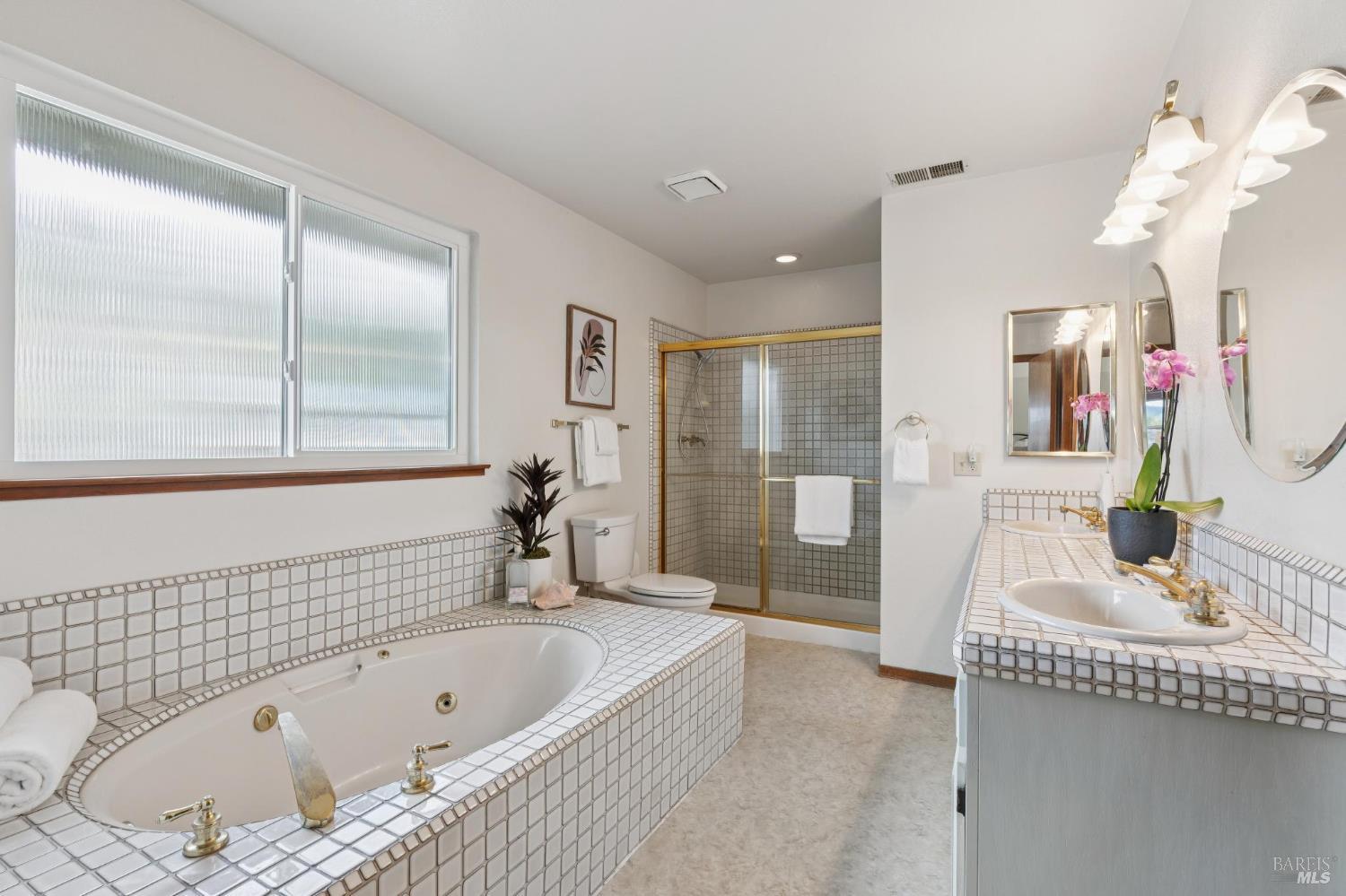 1933 Benton Lane Novato, CA 94945 - Photo 14 of 26