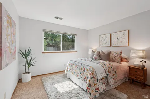 $1,425,000 | 1933 Benton Lane, Novato, CA 94945