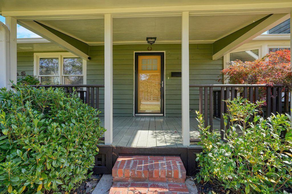 3799 Oglesby Road Powder Springs, GA 30127 - Photo 13 of 39 a view of entrance gate of the house