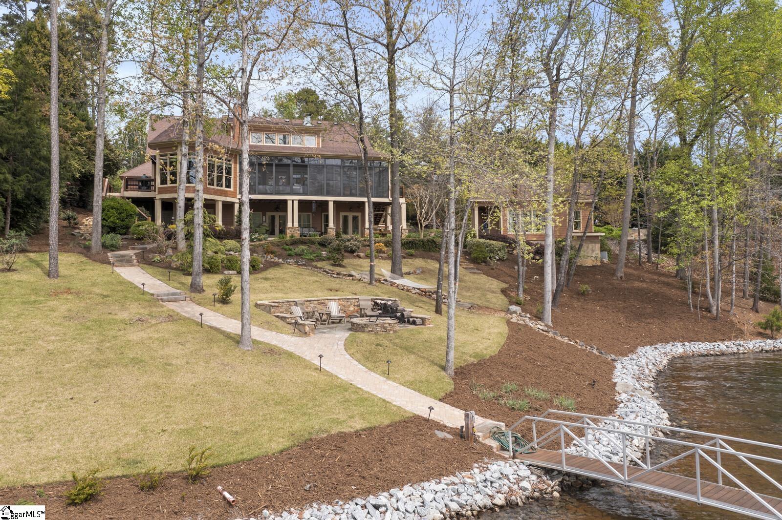 734 Navigator's Point Seneca, SC 29672 - Photo 3 of 36 Gallery Image 3