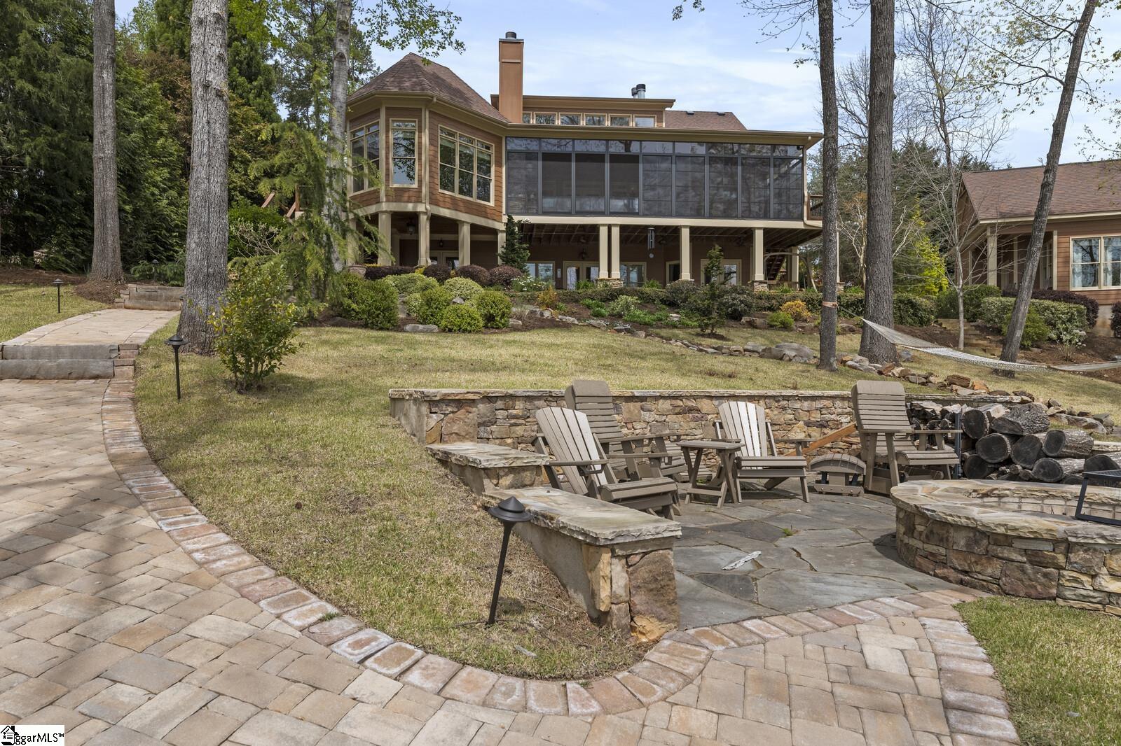 734 Navigator's Point Seneca, SC 29672 - Photo 7 of 36 Gallery Image 7