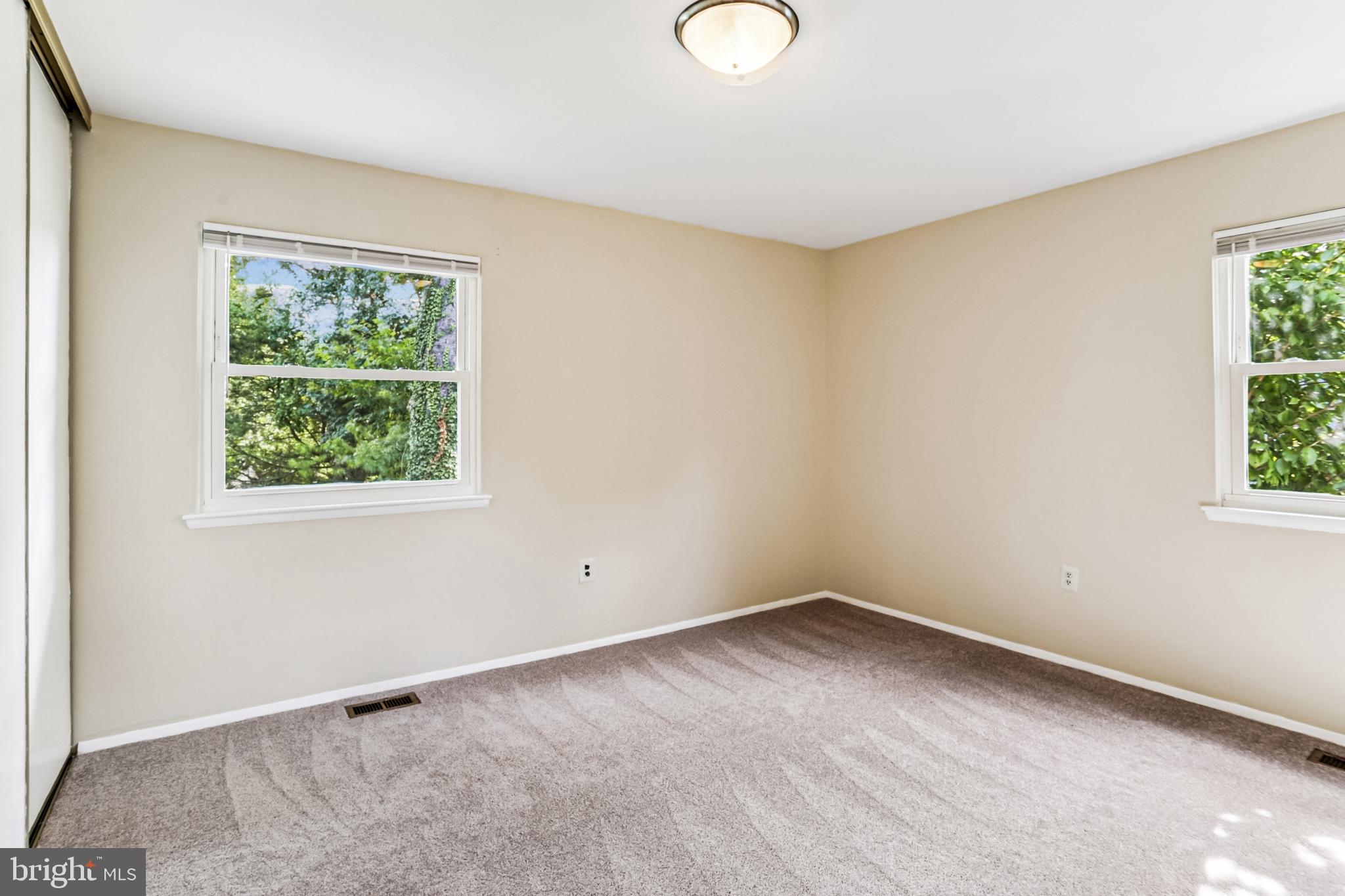 9013 2nd Avenue Silver Spring, MD 20910 - Photo 36 of 56 an empty room with a window