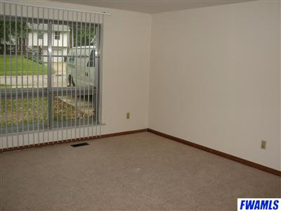 6726 Raintree Road Fort Wayne, IN 46825 - Photo 4 of 18 Gallery Image 4
