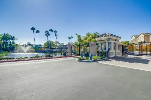 $420,000 | 18736 Caminito Cantilena, Unit 194, San Diego, CA 92128