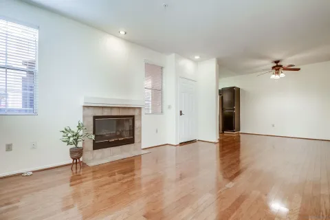 $420,000 | 18736 Caminito Cantilena, Unit 194, San Diego, CA 92128