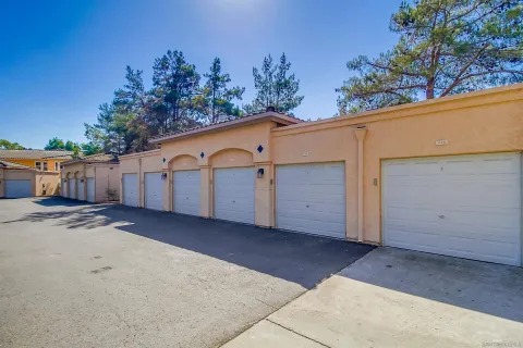 $420,000 | 18736 Caminito Cantilena, Unit 194, San Diego, CA 92128