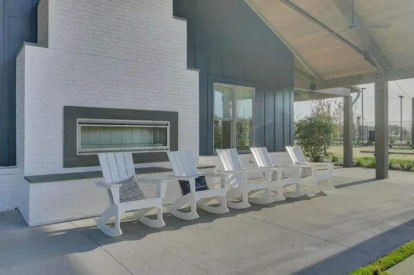 $349,900 | 579 Blueway Avenue, Summerville, SC 29486