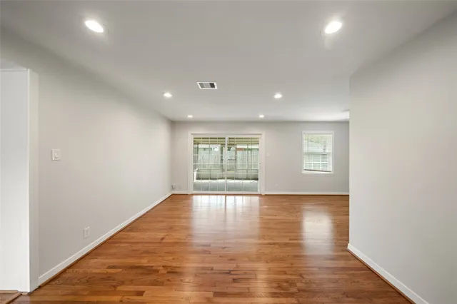 $2,100 | 9779 Westview Drive, Houston, TX 77055