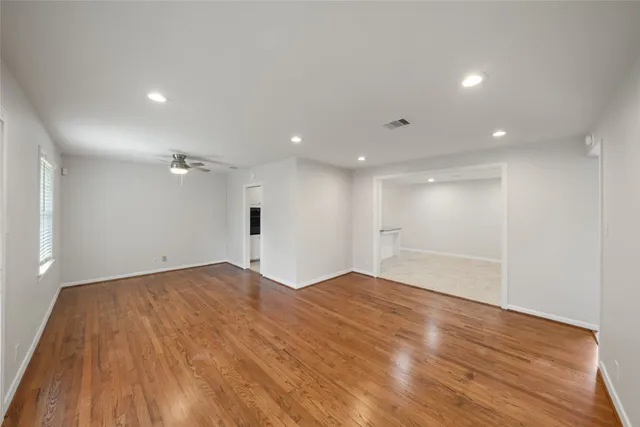 $2,100 | 9779 Westview Drive, Houston, TX 77055