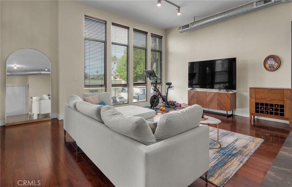 13320 Beach, Unit 202 Marina del Rey, CA 90292 - Photo 12 of 21