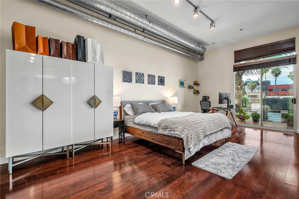 13320 Beach, Unit 202 Marina del Rey, CA 90292 - Photo 15 of 21