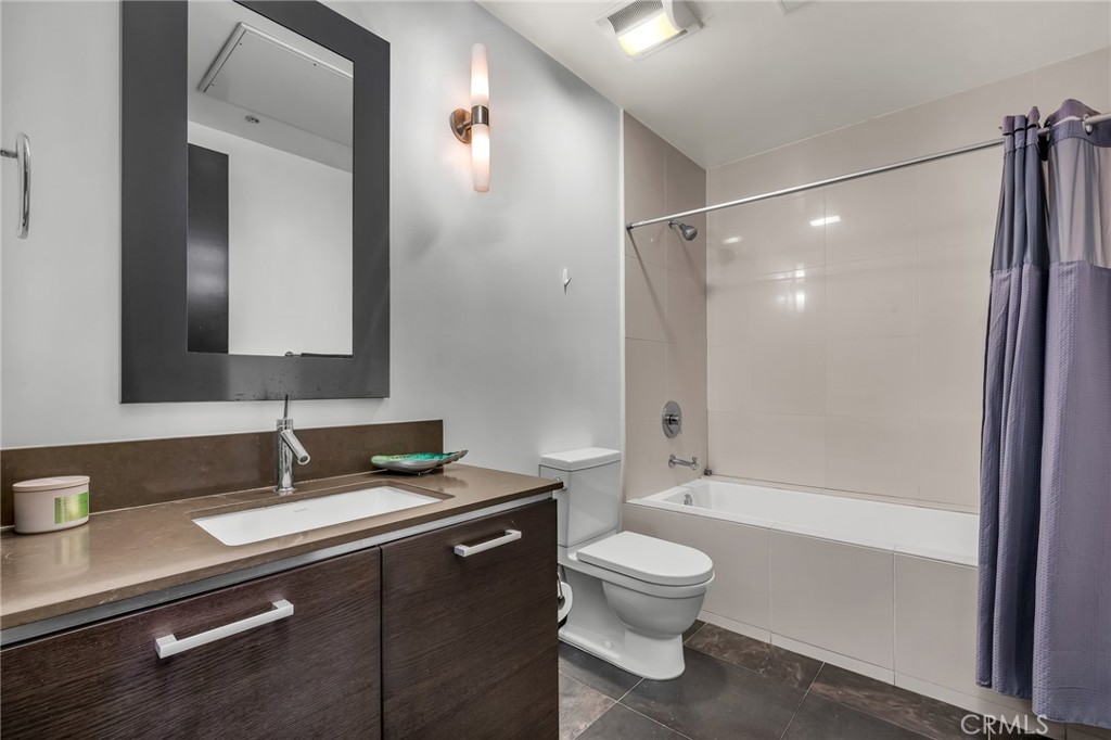 13320 Beach, Unit 202 Marina del Rey, CA 90292 - Photo 17 of 21