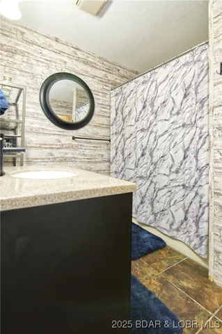 $183,000 | 99 Rock Dove Lane, Unit 2B, Camdenton, MO 65020