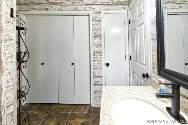 $183,000 | 99 Rock Dove Lane, Unit 2B, Camdenton, MO 65020