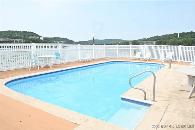 $183,000 | 99 Rock Dove Lane, Unit 2B, Camdenton, MO 65020