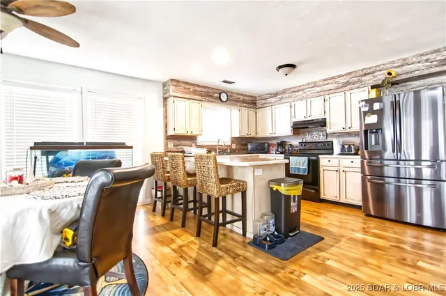 $183,000 | 99 Rock Dove Lane, Unit 2B, Camdenton, MO 65020