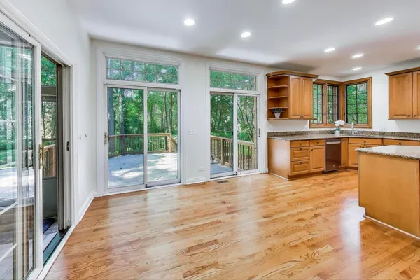 $6,000 | 1620 Timber Woods Lane, Libertyville, IL 60048