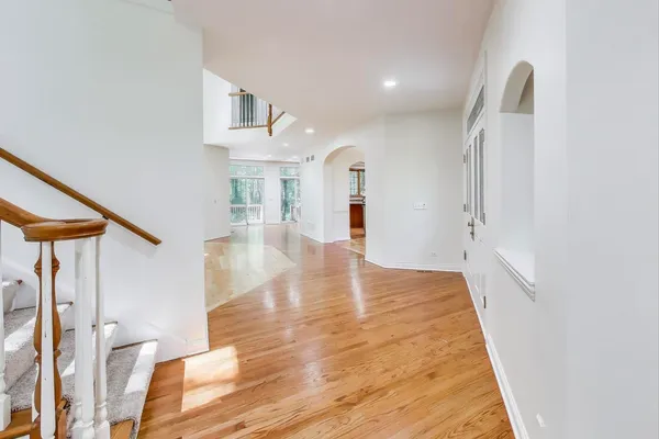 $6,000 | 1620 Timber Woods Lane, Libertyville, IL 60048