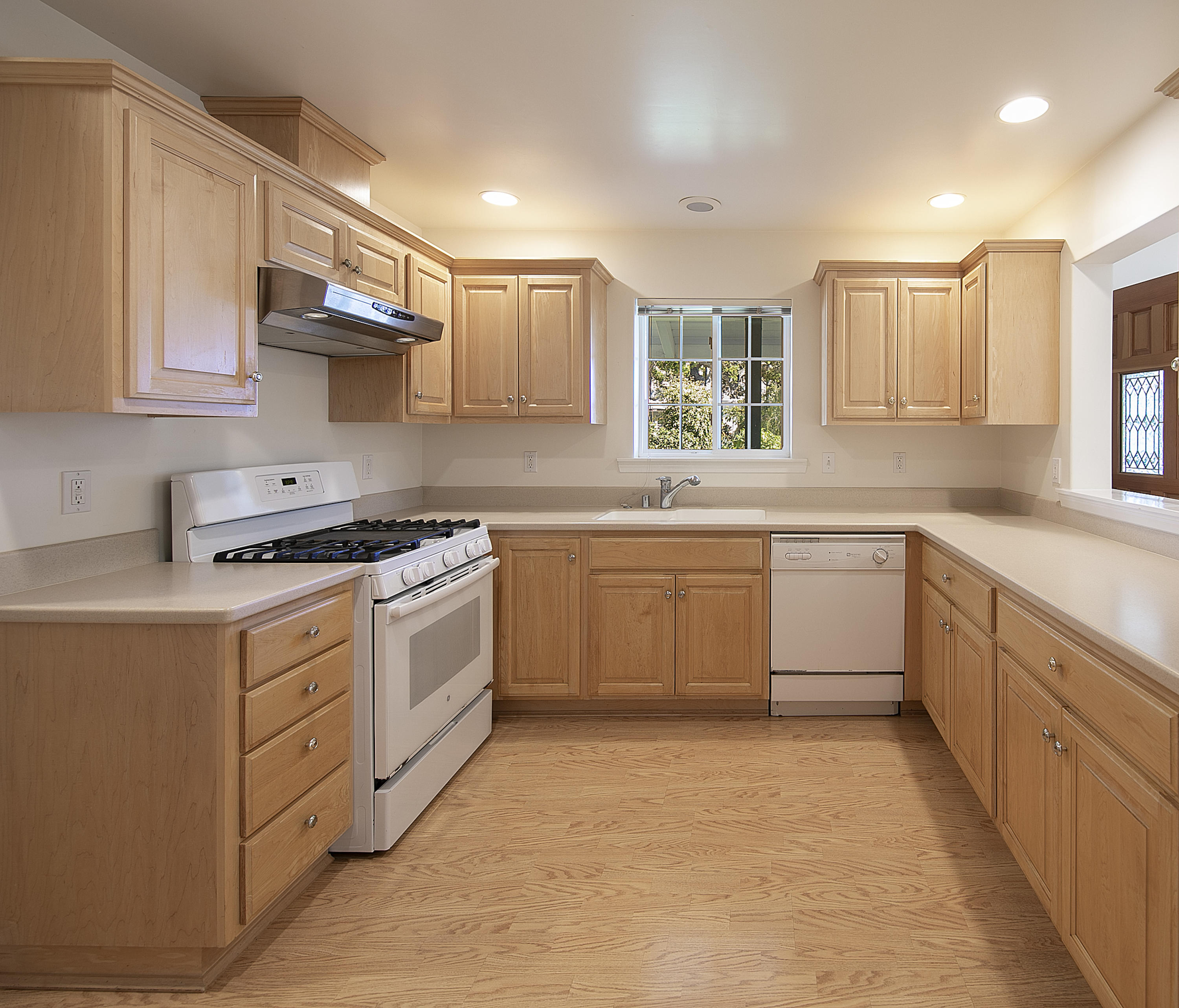 4244 Foothill Road Carpinteria, CA 93013 - Photo 24 of 31 2nd Residence