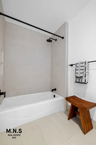 $3,525 | 500 Degraw Street, Unit 302 | Gowanus