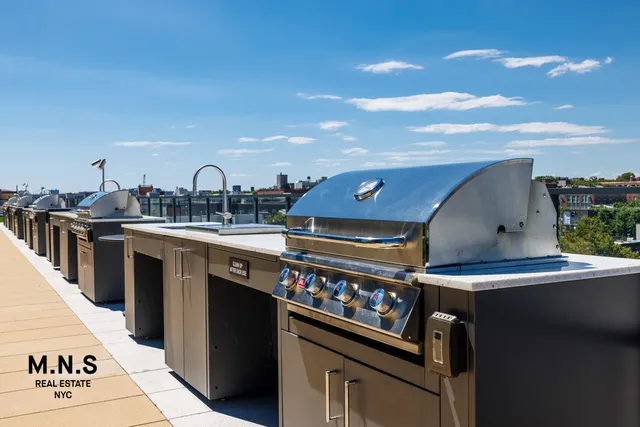 $3,525 | 500 Degraw Street, Unit 302 | Gowanus