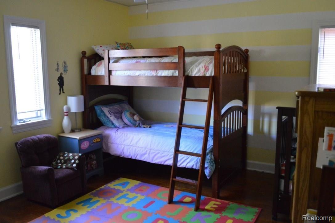 1684 Littlestone Road Grosse Pointe, MI 48236 - Photo 8 of 25 Bedroom2.jpg